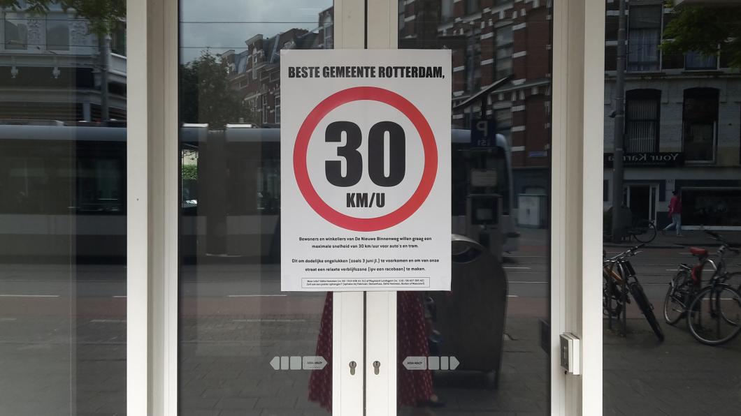 Actieposter voor het verlagen van de maximum snelheid 30 km Binnenweg 2.jpg